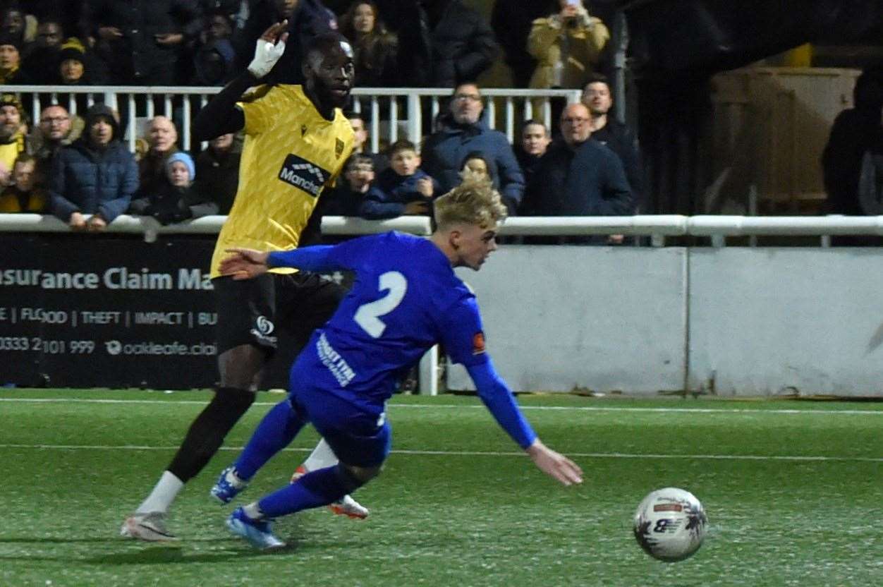 Mo Faal scores Maidstone's injury-time winner against Aveley. Picture: Steve Terrell